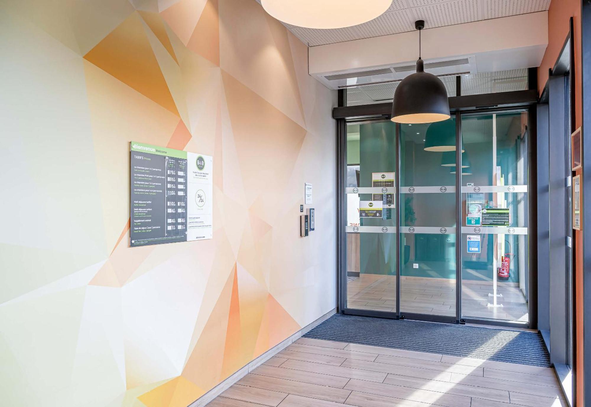 Hotel Bassins A Flot Bordeaux